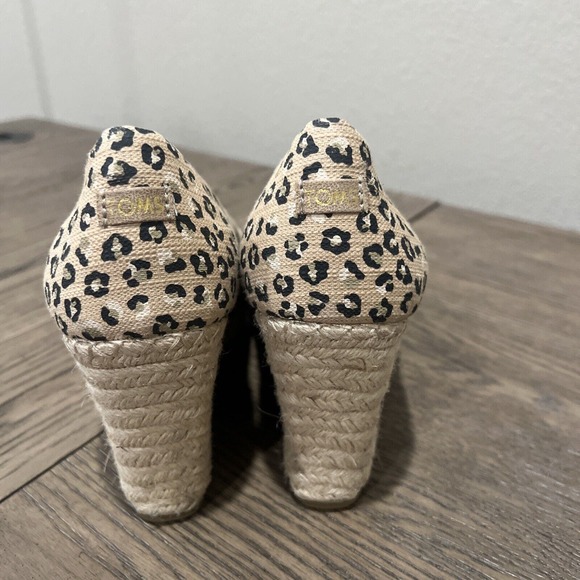 Toms Shoes Women Size 11 Cheetah Leopard Animal Print Wedge Canvasbro - Picture 5 of 14